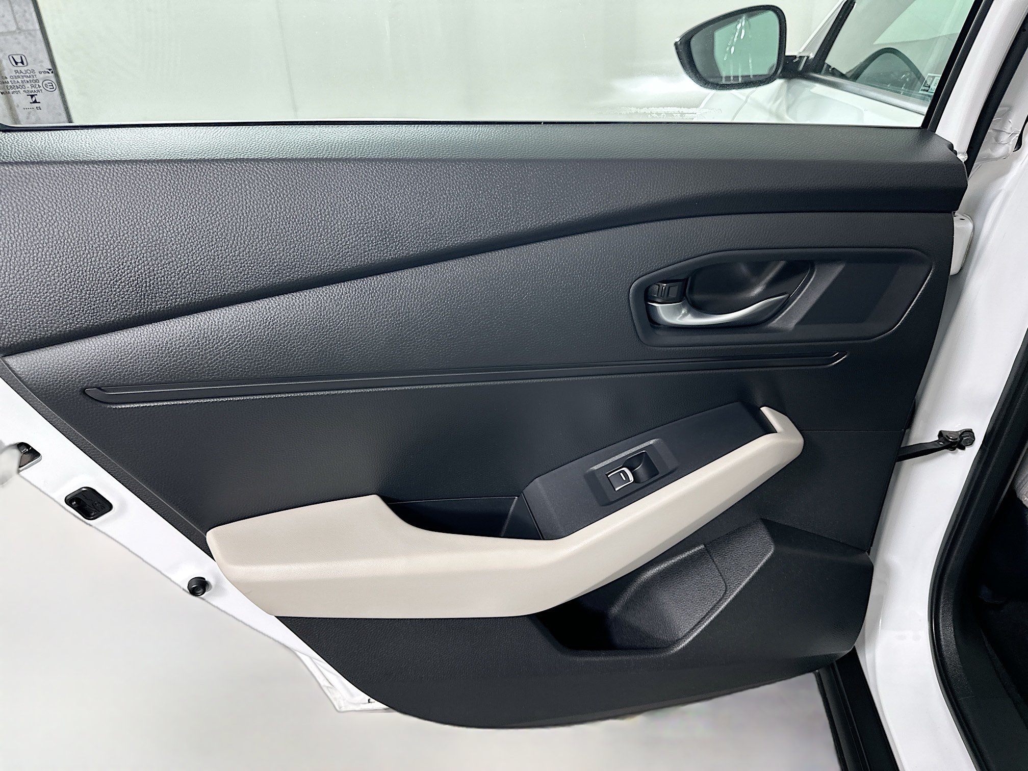 Certified 2024 Honda Accord LX image 17