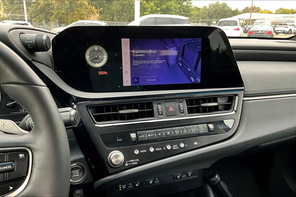 Used 2024 Lexus ES 350 w/ Premium Package image 50