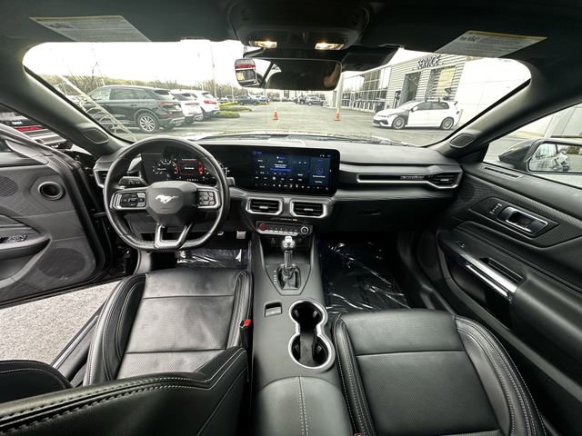 Certified 2025 Ford Mustang Premium image 16