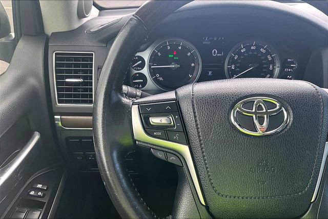 Used 2019 Toyota Land Cruiser AWD/4WD image 20