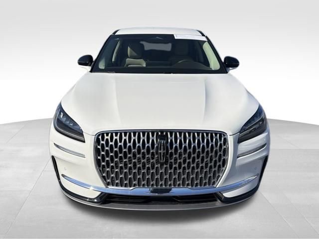 Certified 2024 Lincoln Corsair AWD w/ Equipment Group 101A image 11