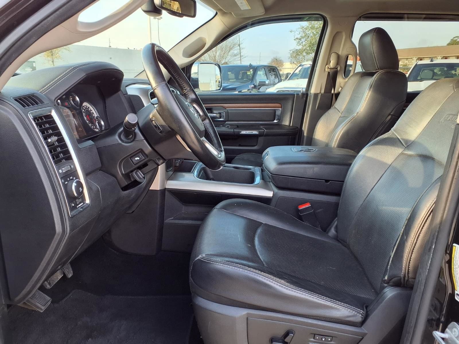 Used 2017 RAM 2500 Laramie image 16