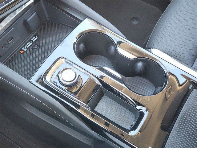 New 2025 Buick Envision Sport Touring image 15