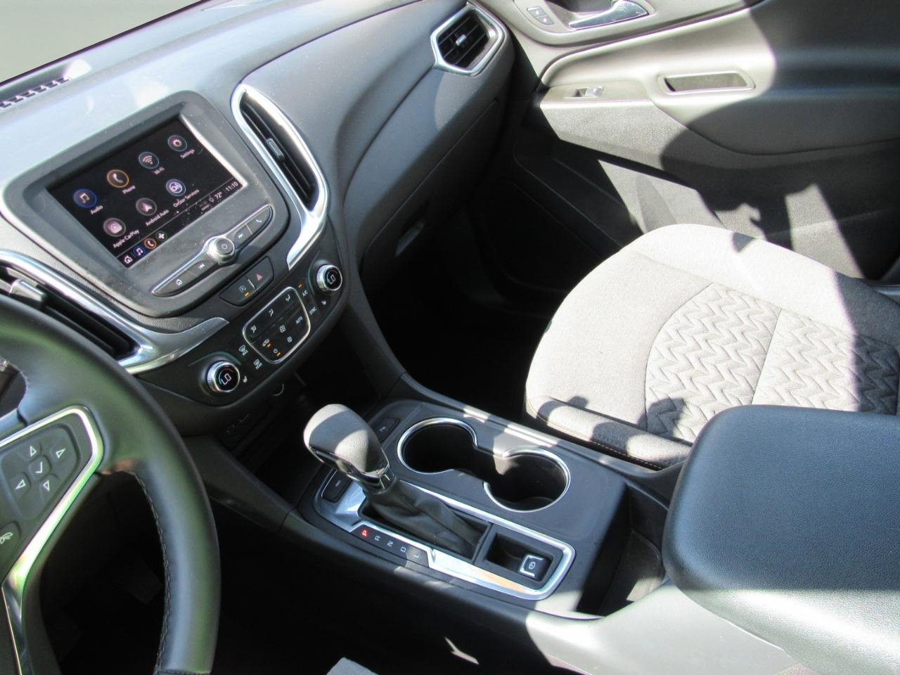 Used 2024 Chevrolet Equinox LT image 27