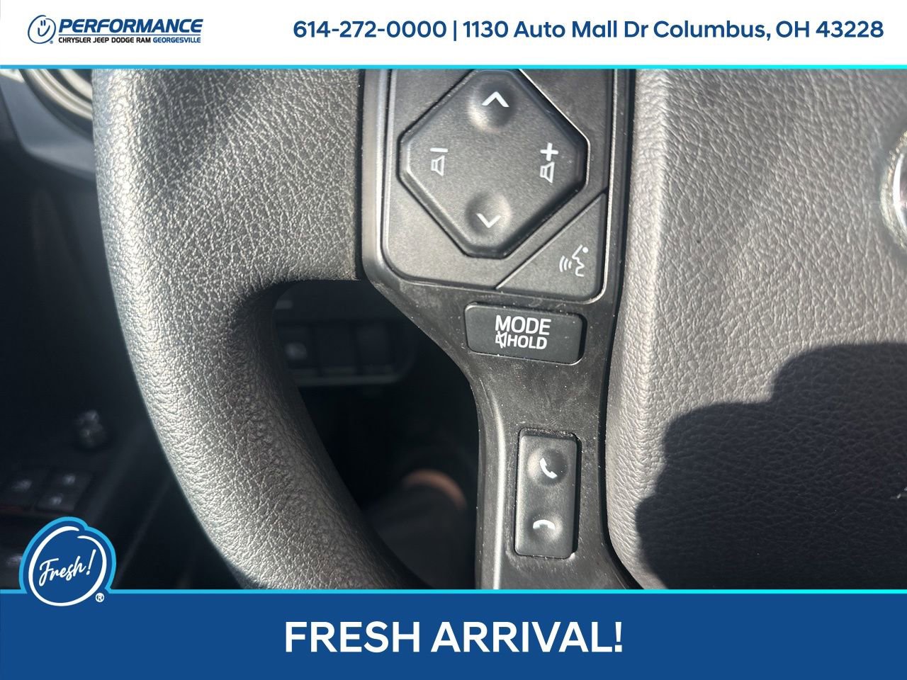 Used 2022 Toyota Tacoma SR image 19