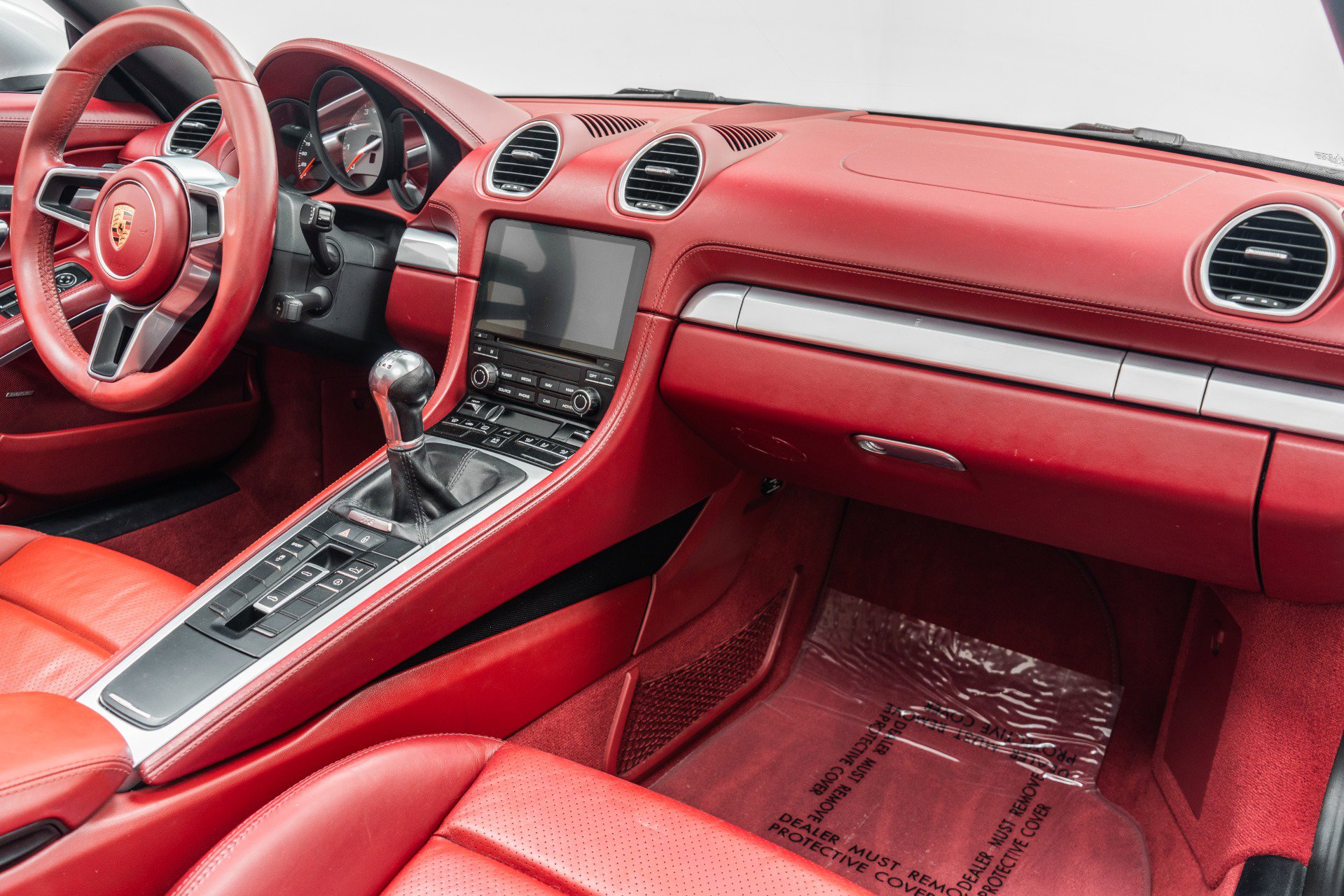 Used 2018 Porsche 718 Boxster S RWD image 12