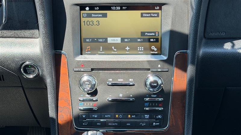 Used 2016 Lincoln Navigator L Select AWD/4WD image 24