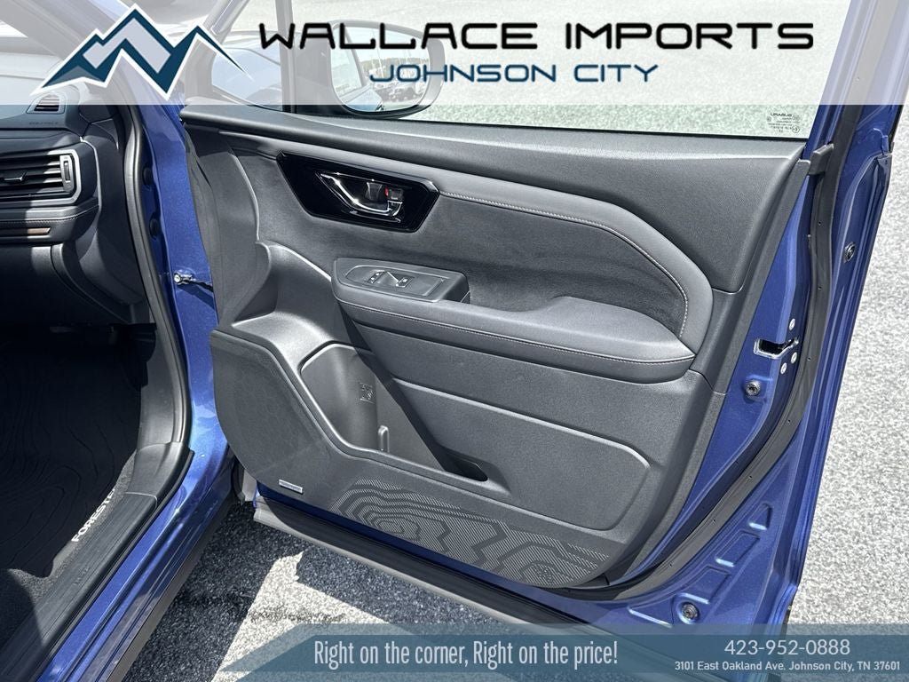 Used 2025 Subaru Forester Touring AWD/4WD image 37