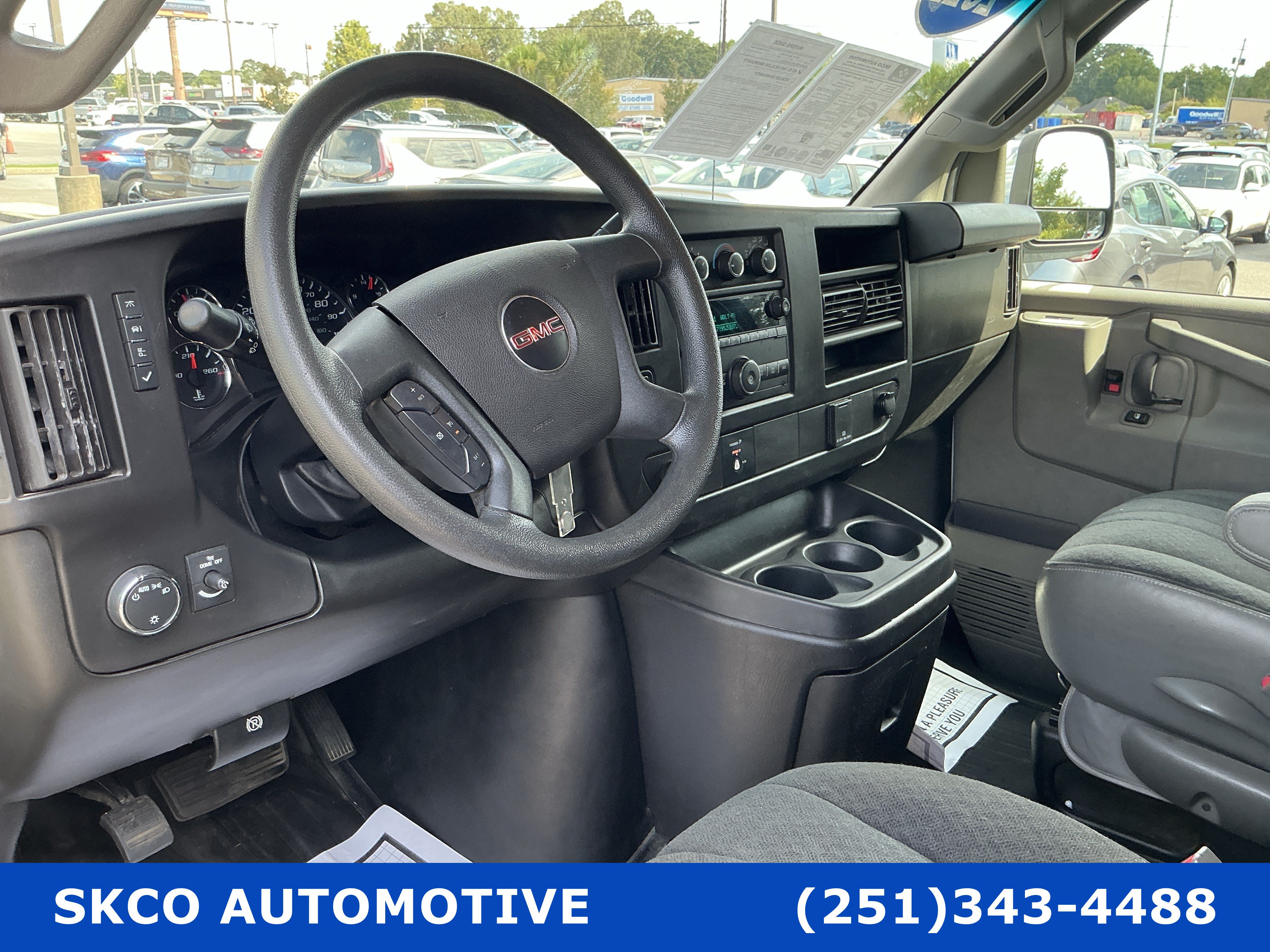 Used 2022 GMC Savana 2500 w/ Driver Convenience Package RWD image 19