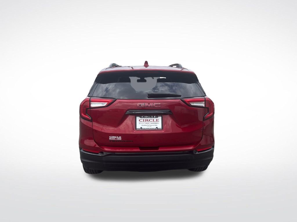 Used 2022 GMC Terrain SLE w/ Driver Convenience Package image 6