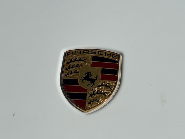 Certified 2025 Porsche Macan image 27