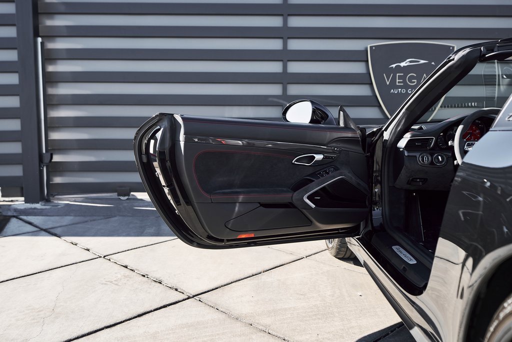 Used 2019 Porsche 911 Targa 4 GTS image 24