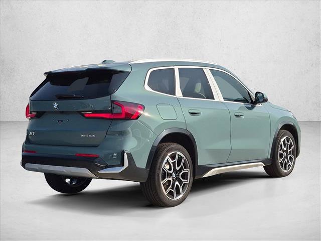 New 2027 BMW X1 xDrive28i w/ Technology Package AWD/4WD image 2
