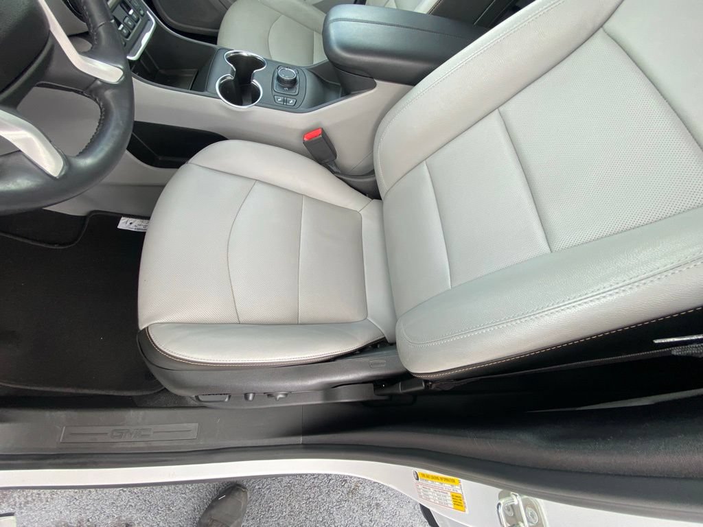Used 2018 GMC Terrain SLT w/ Preferred Package FWD image 22