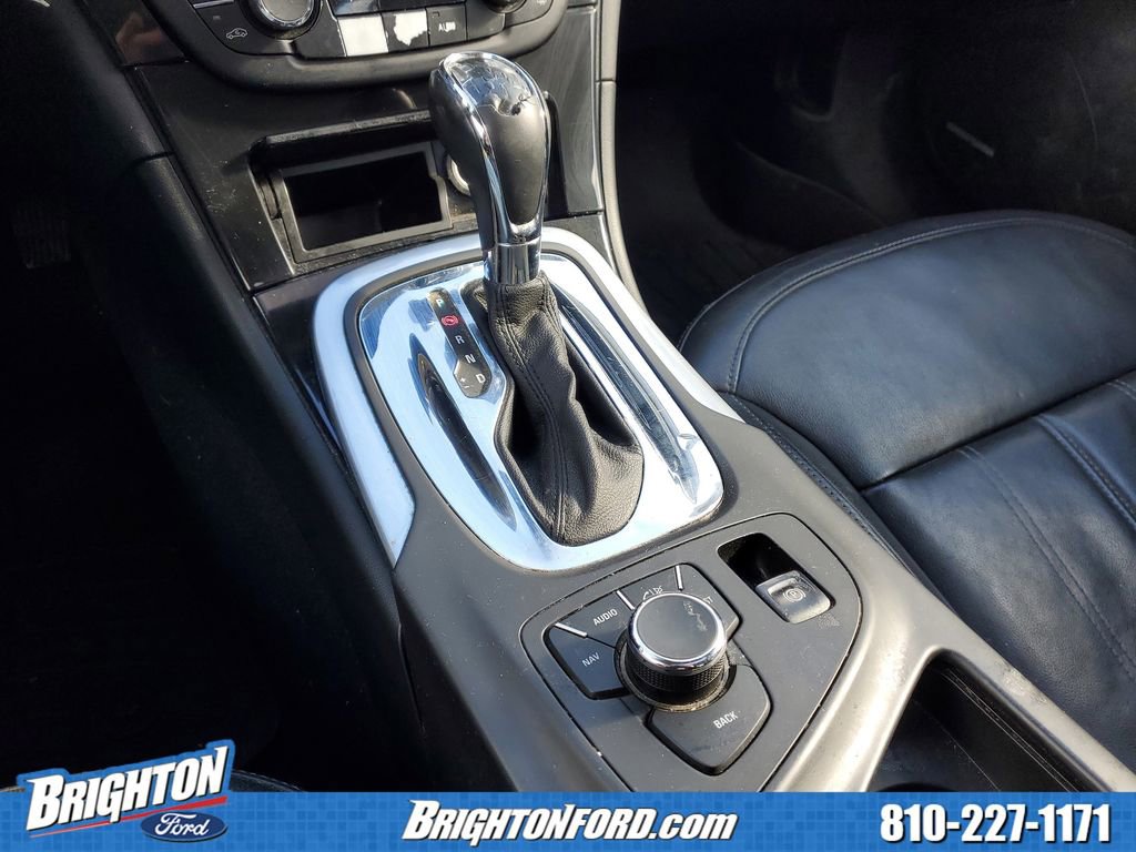 Used 2011 Buick Regal CXL Turbo image 27