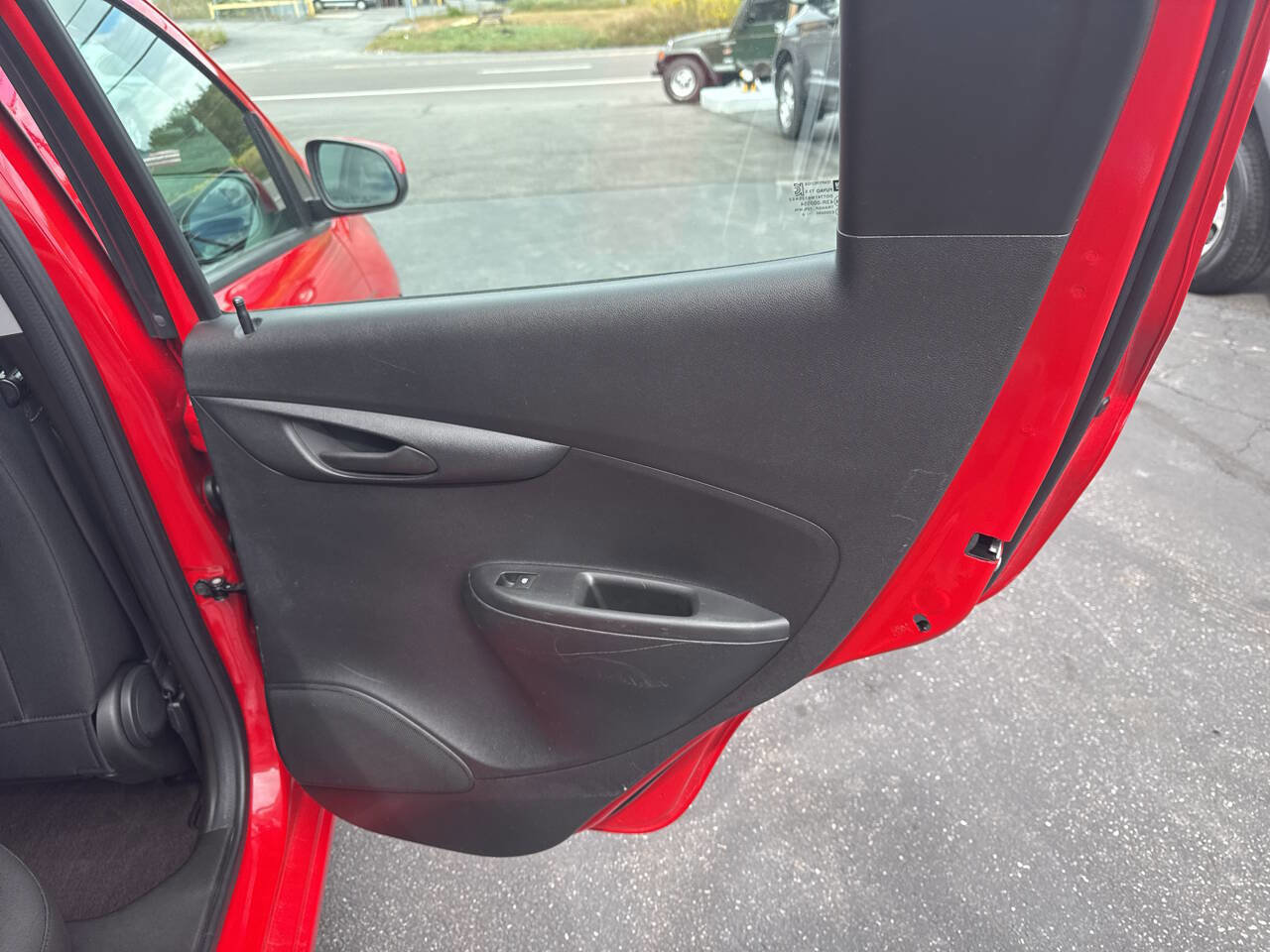 Used 2016 Chevrolet Spark LT FWD image 23