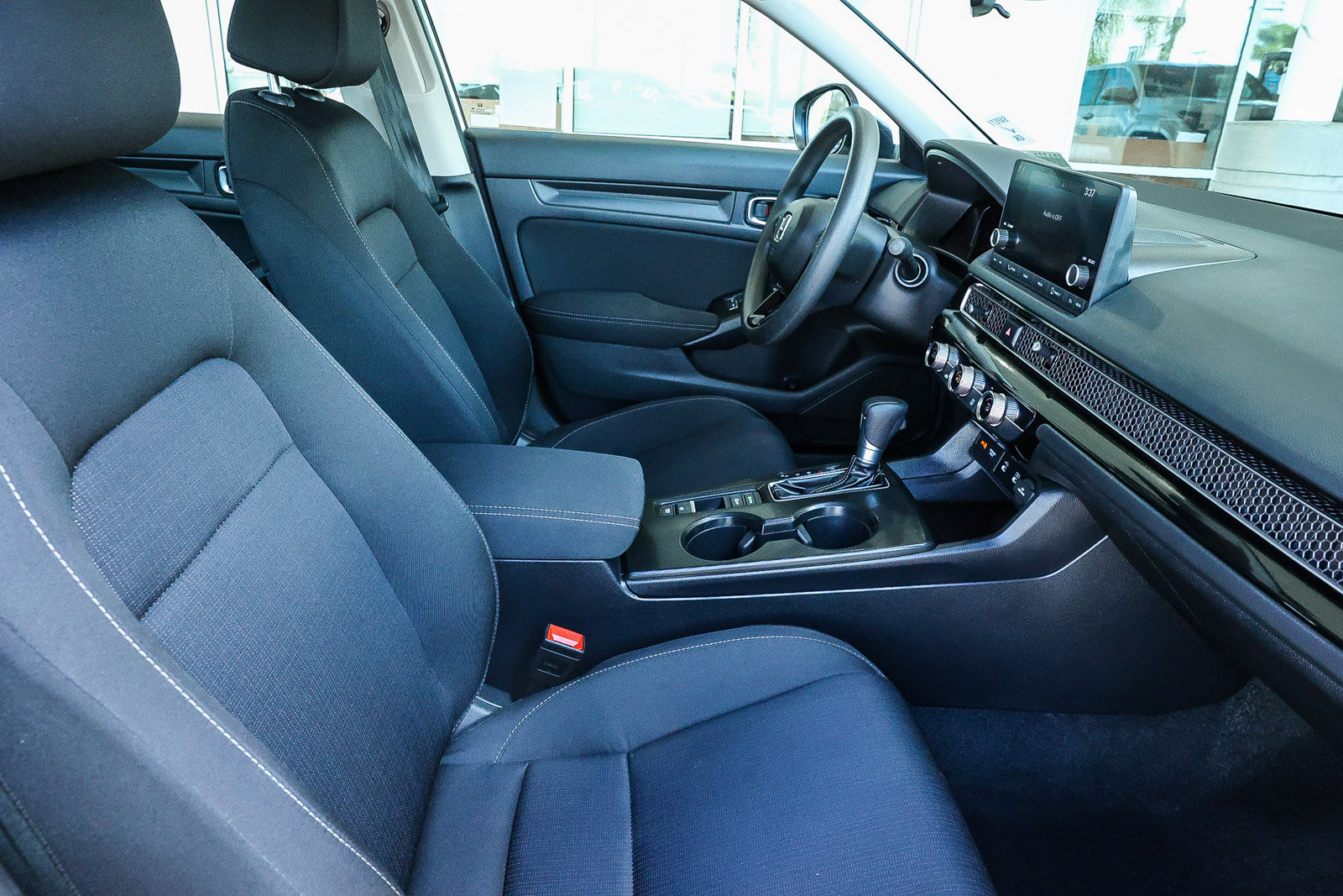 Used 2025 Honda Civic LX image 21