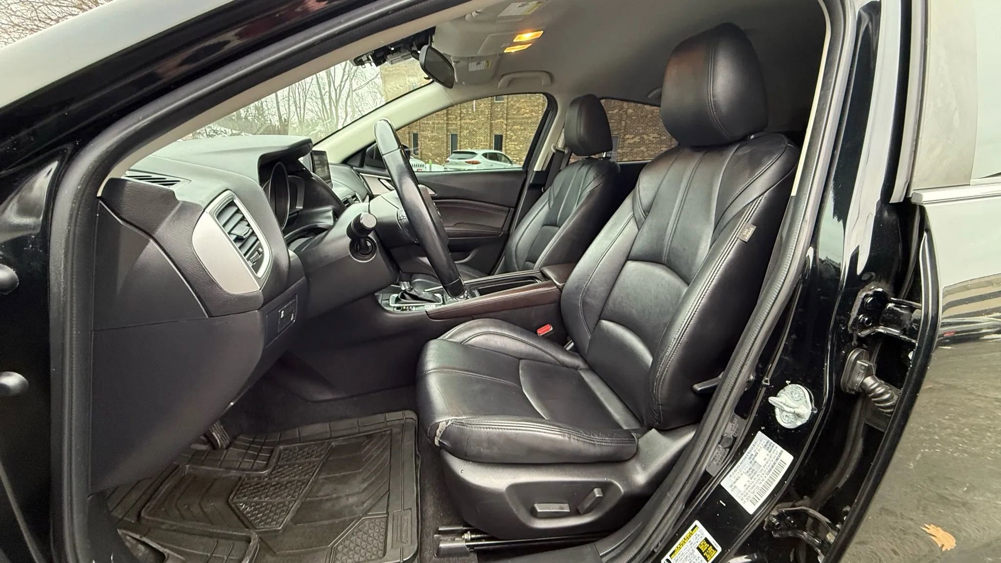 Used 2017 MAZDA MAZDA3 Touring image 2