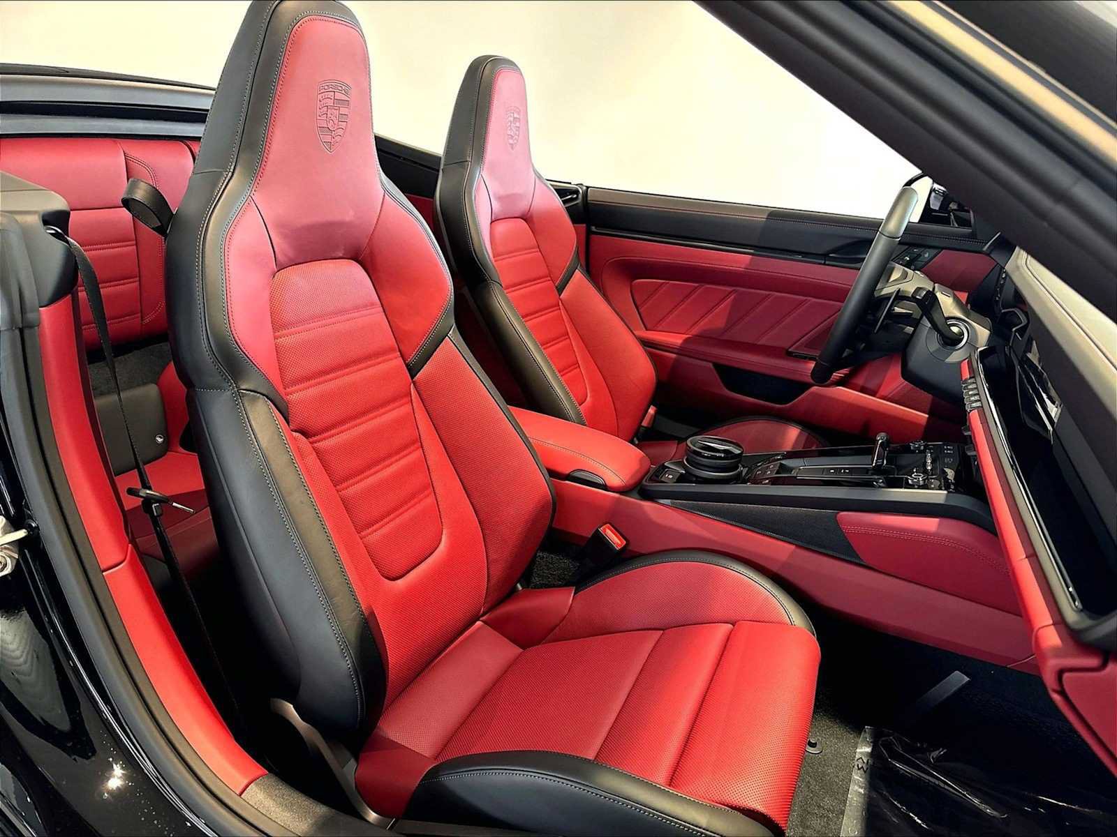 New 2026 Porsche 911 Carrera RWD image 18