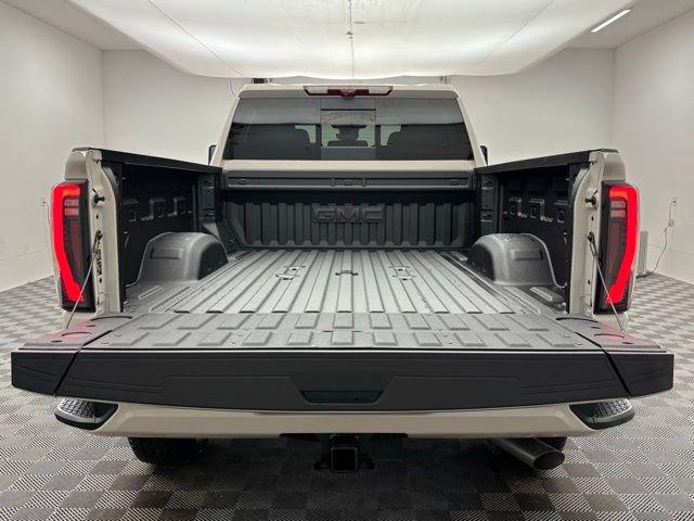New 2026 GMC Sierra 2500 AT4 w/ AT4 Premium Plus Package image 11