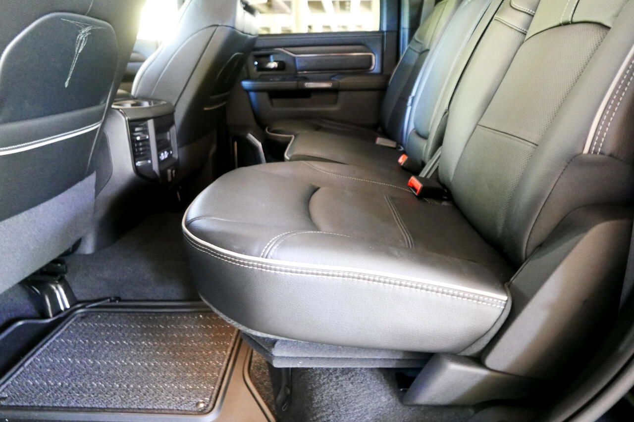 Used 2022 RAM 3500 Limited image 11