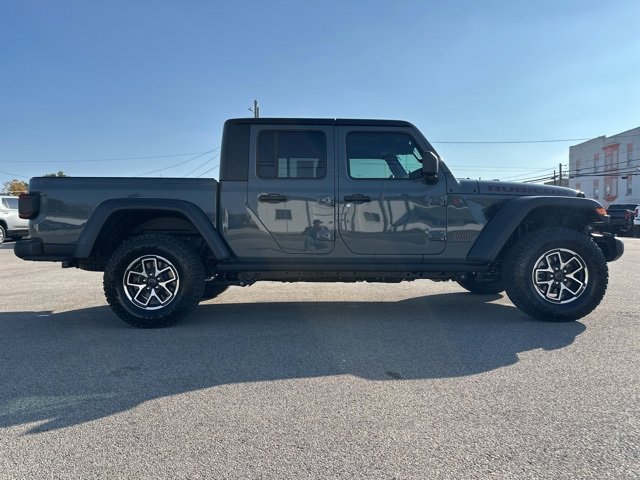Used 2025 Jeep Gladiator Rubicon w/ Safety Group image 4