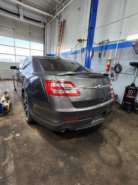 Used 2016 Ford Taurus SHO w/ Equipment Group 401A AWD/4WD image 4