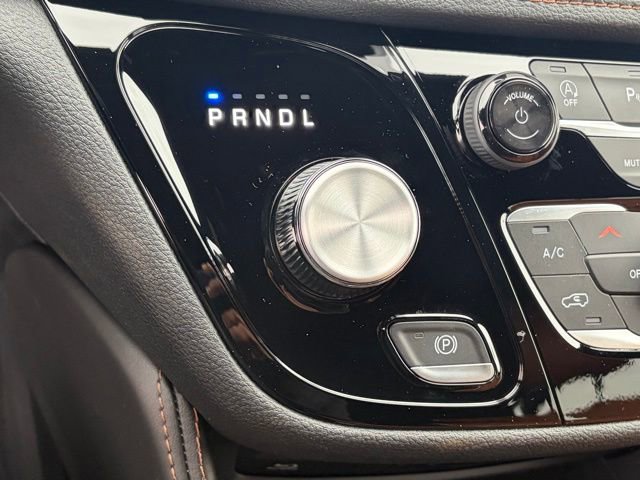 New 2026 Chrysler Pacifica Pinnacle AWD/4WD image 25