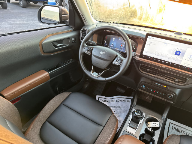 Used 2026 Ford Bronco Sport Outer Banks AWD/4WD image 29