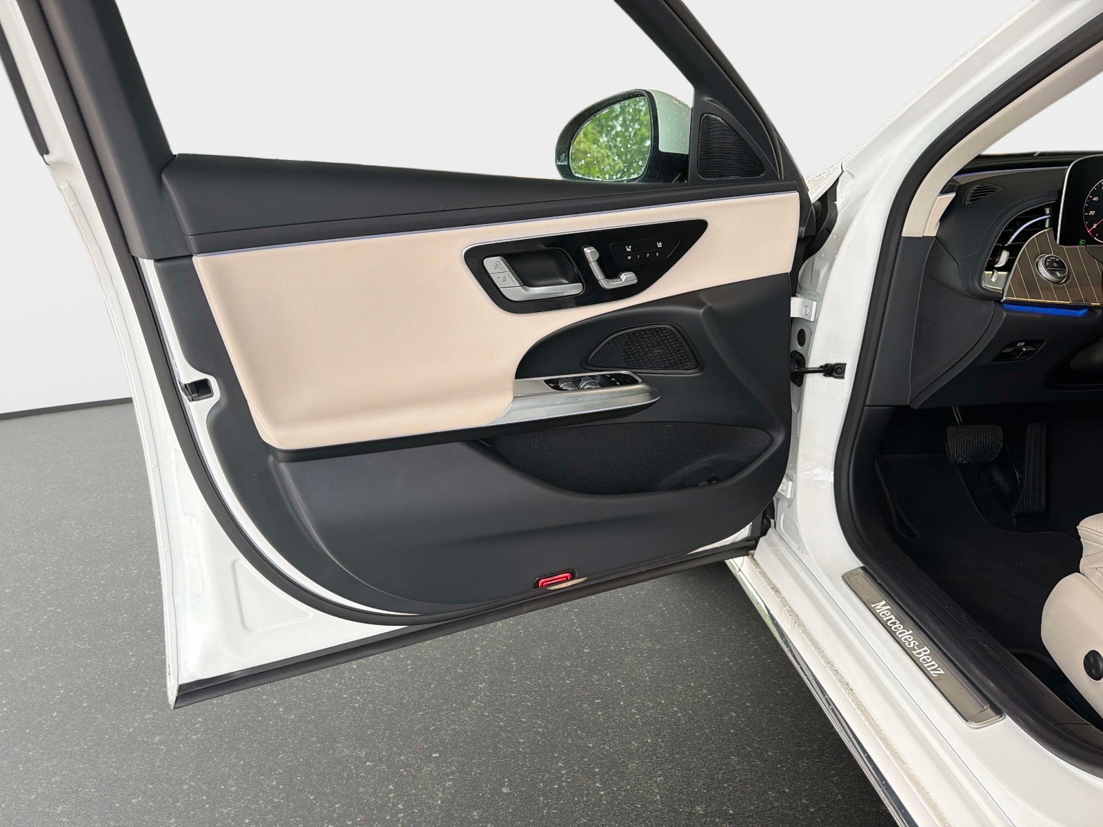 Certified 2026 Mercedes-Benz E 450 4MATIC Sedan image 16