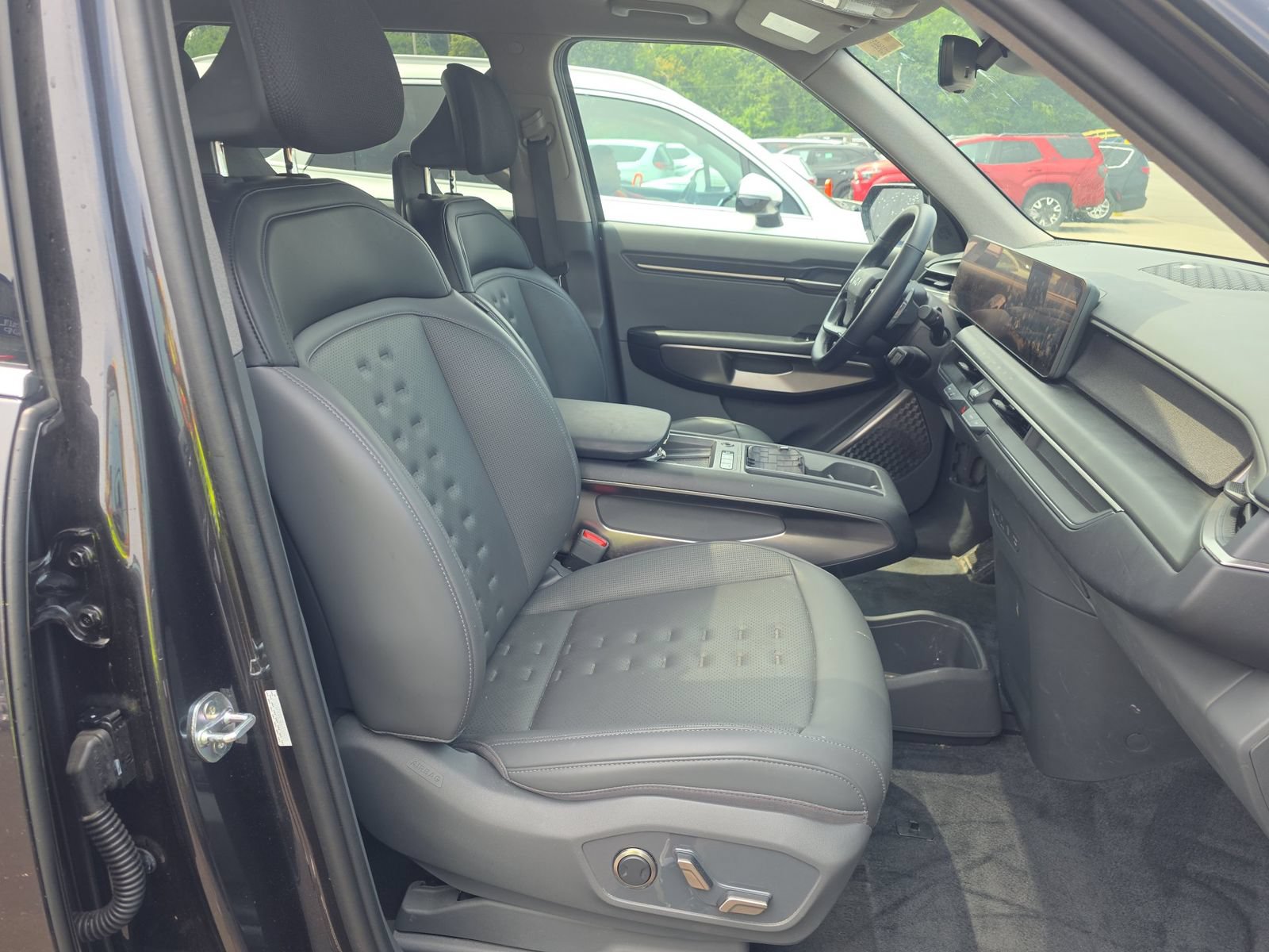 Used 2024 Kia EV9 Wind AWD/4WD image 10