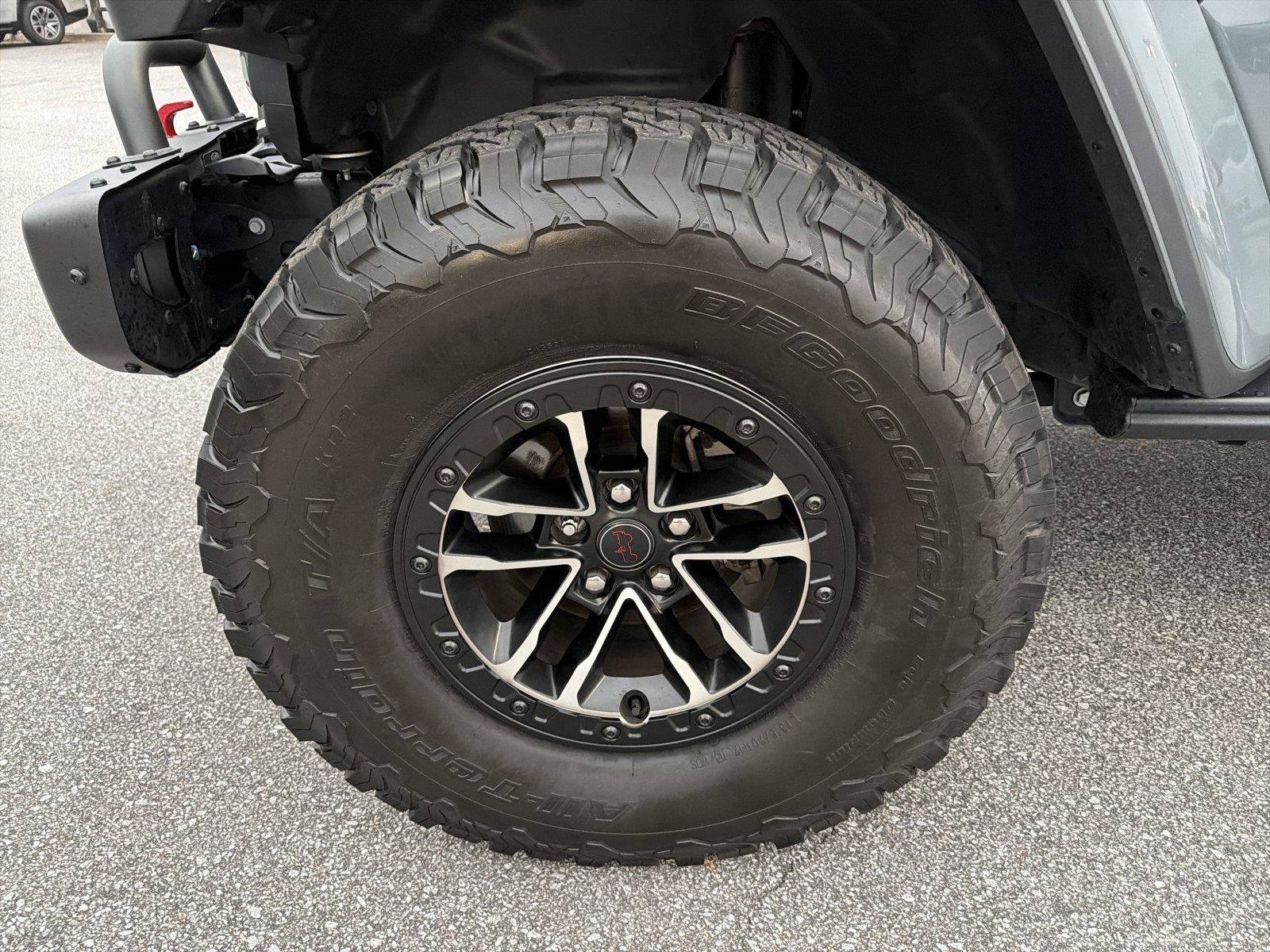 Used 2025 Jeep Wrangler Unlimited Rubicon AWD/4WD image 10