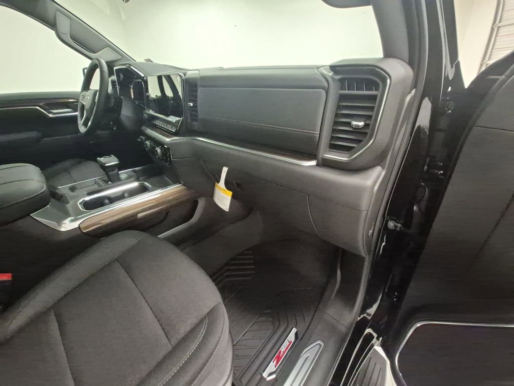 New 2026 Chevrolet Silverado 1500 LT Trail Boss w/ Protection Package image 30