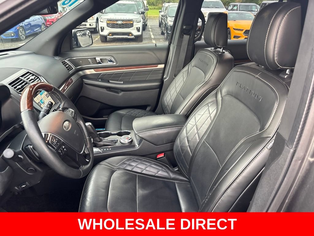 Used 2018 Ford Explorer Platinum AWD/4WD image 23