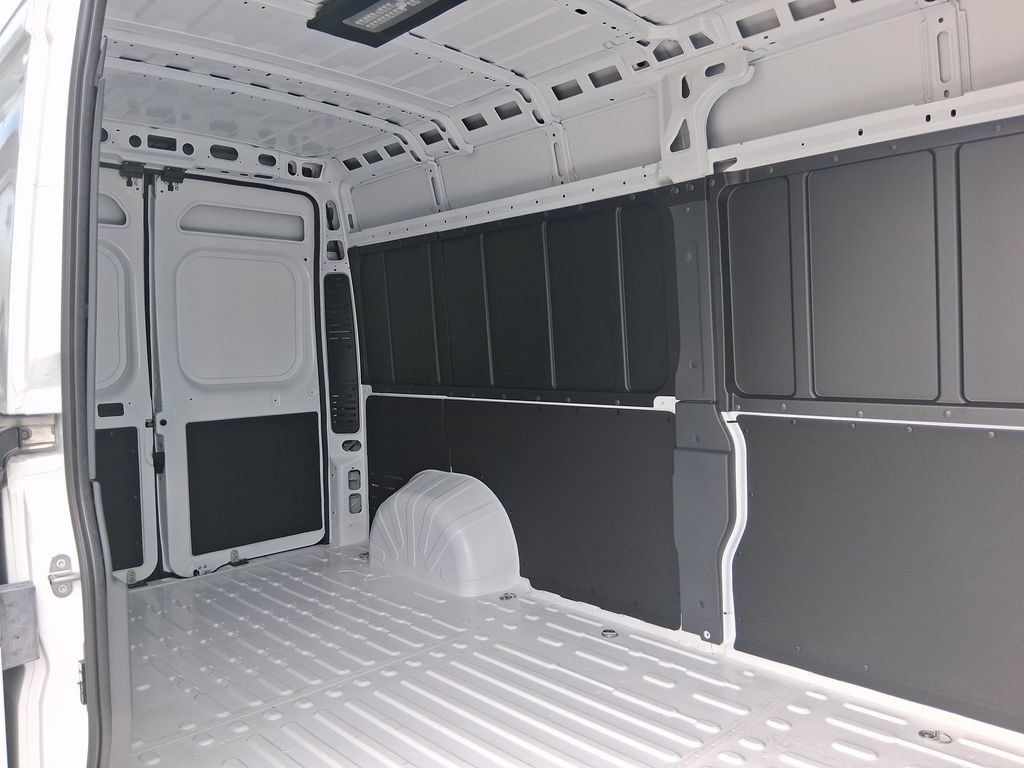 New 2026 RAM ProMaster 2500 w/ Convenience Group FWD image 24