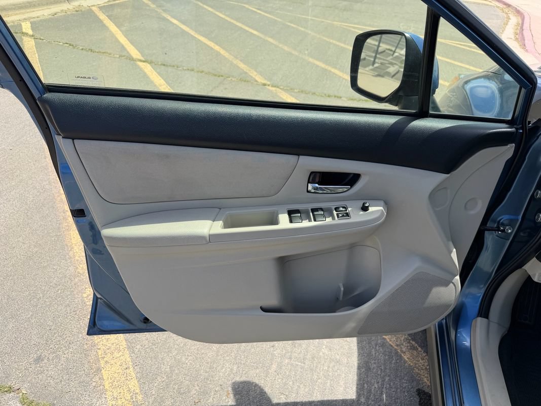 Used 2014 Subaru Crosstrek 2.0i Premium AWD/4WD image 12