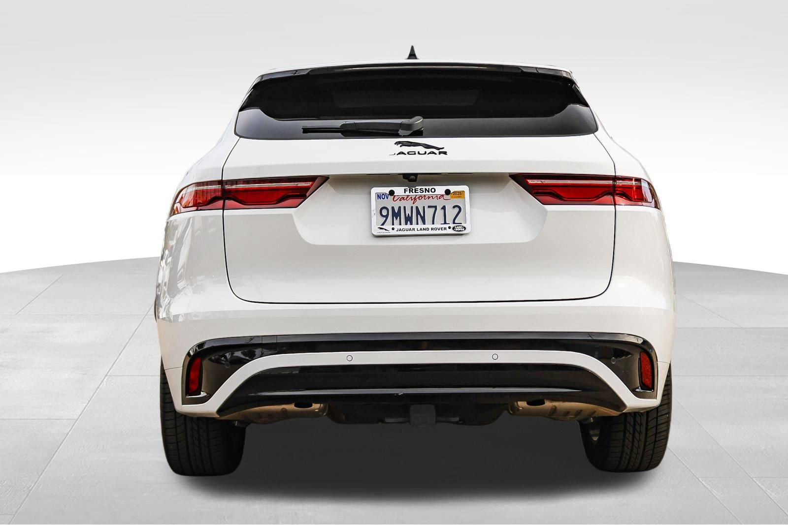Used 2025 Jaguar F-PACE R-Dynamic S image 5