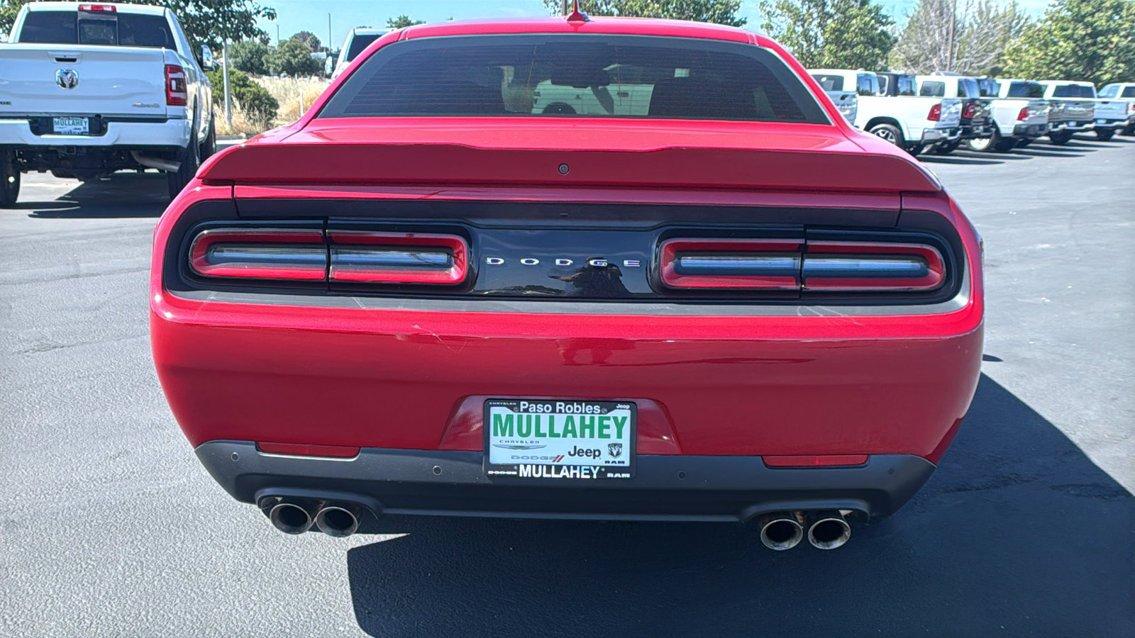 Used 2016 Dodge Challenger R/T Plus RWD image 4