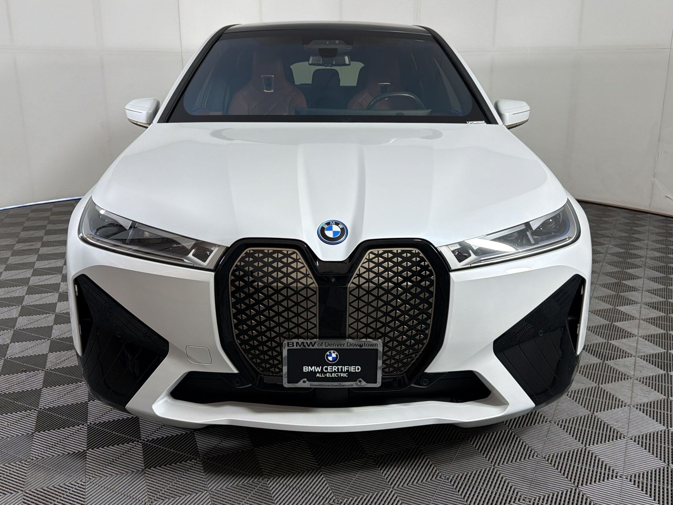 Certified 2023 BMW iX M60 w/ Executive Package AWD/4WD image 6