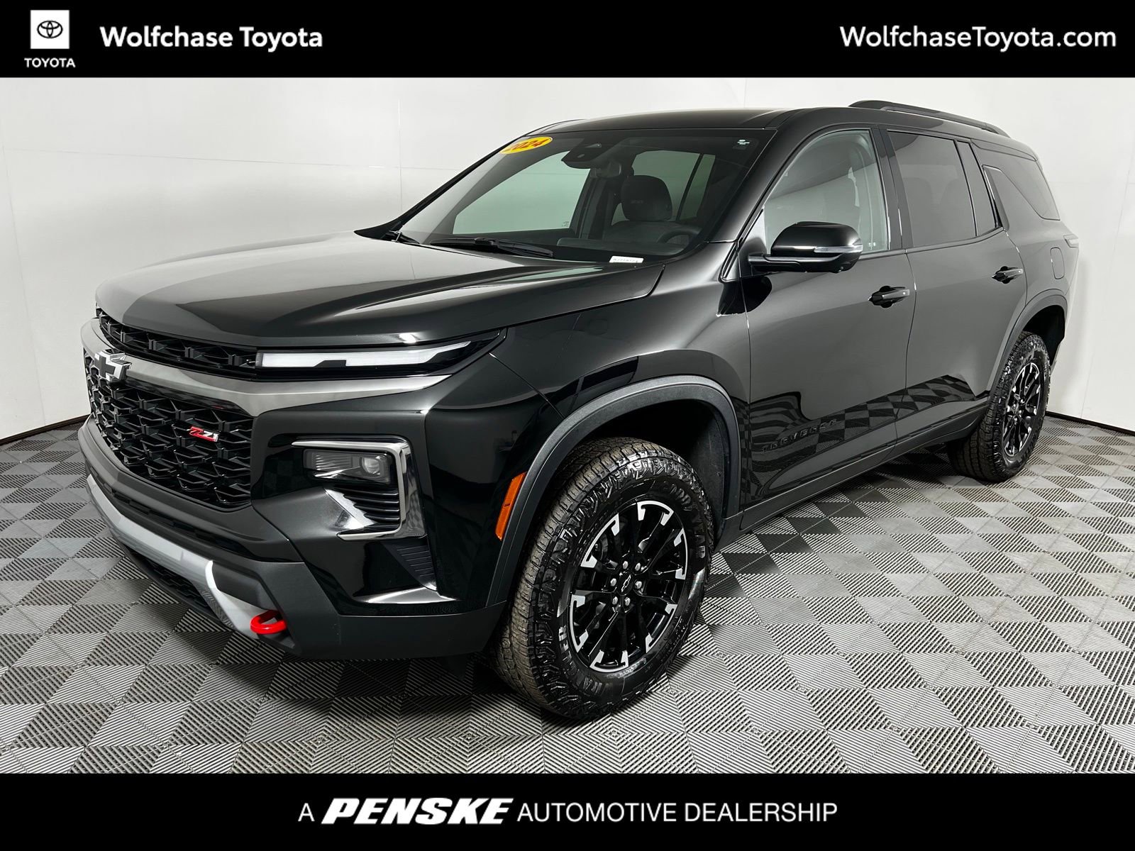 Used 2024 Chevrolet Traverse Z71 w/ LPO, Floor Liner Package