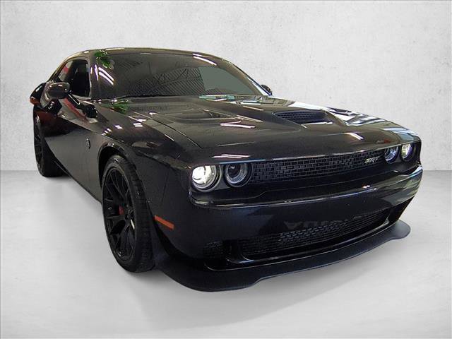 Used 2015 Dodge Challenger SRT Hellcat image 3