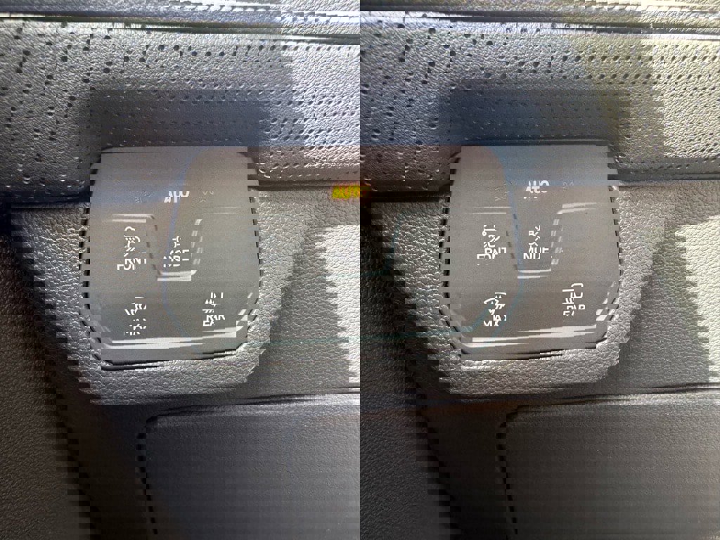 New 2026 Volkswagen Atlas SEL Premium R-Line image 28