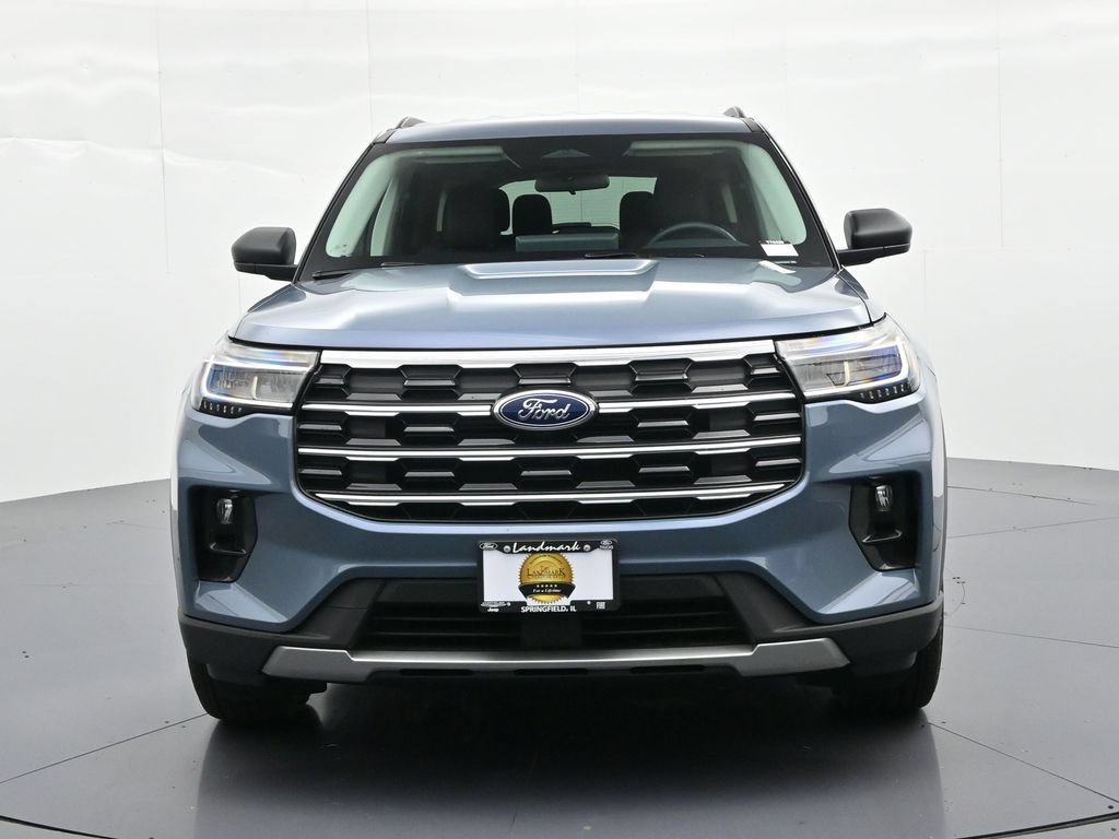 New 2026 Ford Explorer Active w/ Active Comfort Package AWD/4WD image 3