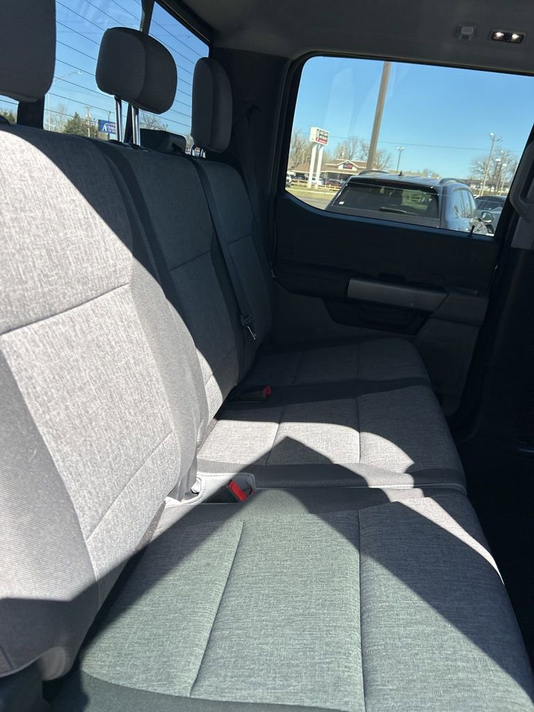 Used 2025 Ford F250 XL w/ STX Appearance Package image 15