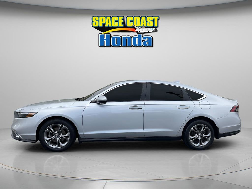 Used 2024 Honda Accord EX image 5