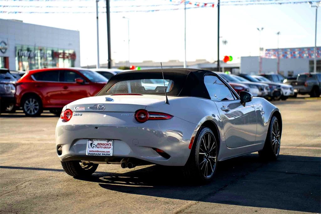 New 2025 MAZDA MX-5 Miata Grand Touring w/ Weather Package image 4