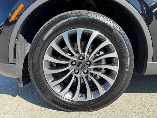 Used 2023 Lincoln Aviator AWD w/ Premium Package image 13