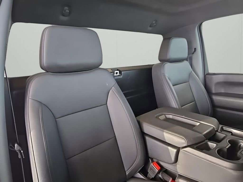 Used 2025 Chevrolet Silverado 2500 W/T w/ WT Convenience Package image 13