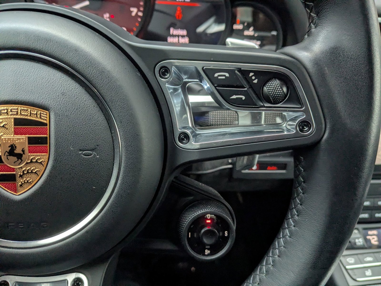 Used 2018 Porsche 911 Targa 4 GTS image 19