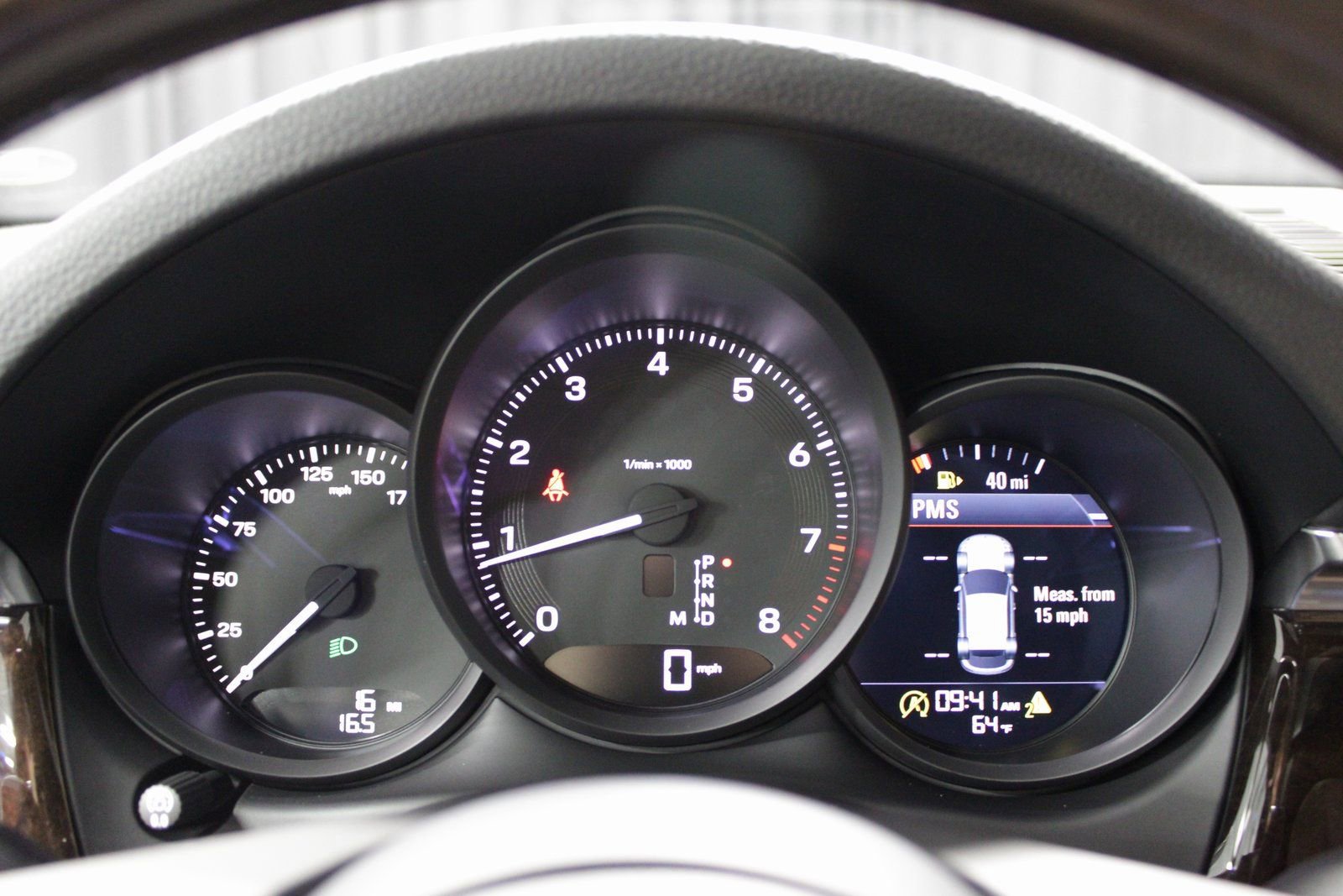 New 2026 Porsche Macan image 31